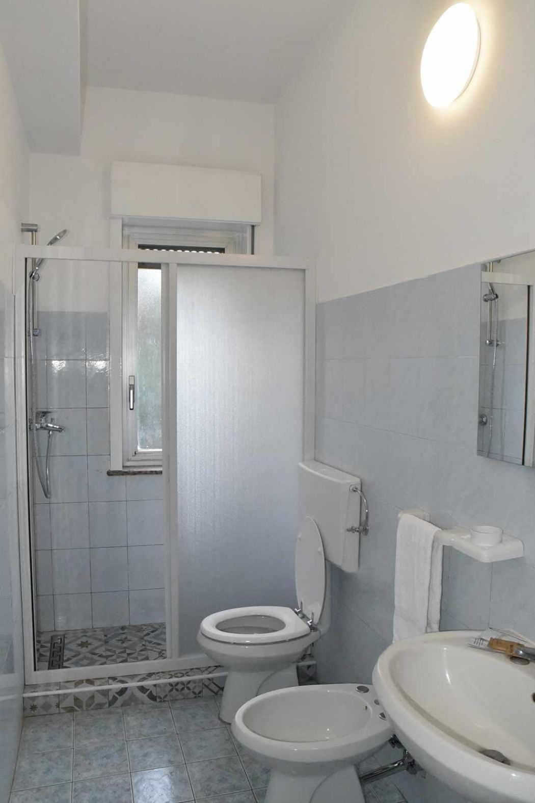 Appartamenti La Baia Del Rais Falcone Chambre photo