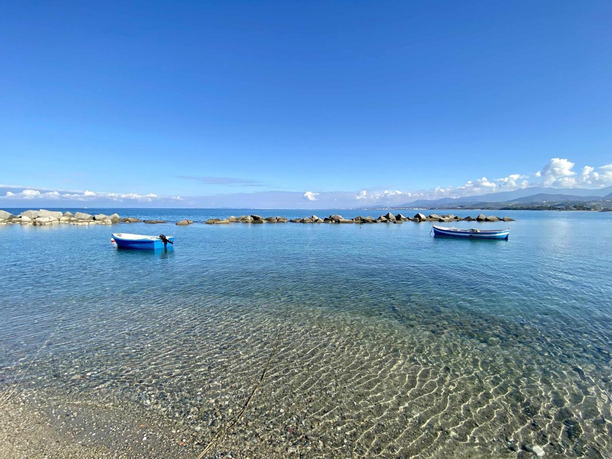 Appartamenti La Baia Del Rais Falcone Extérieur photo